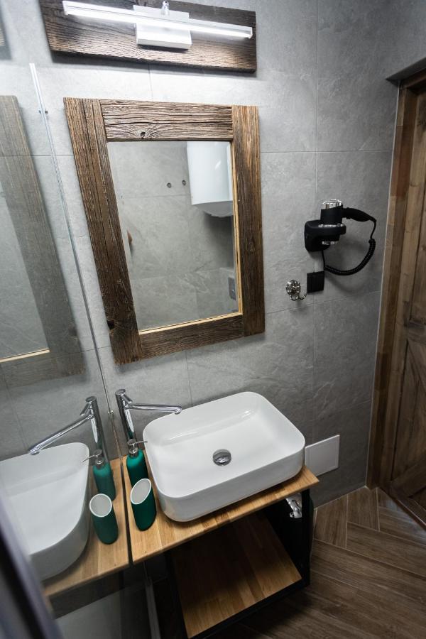 Wez Tu Przystan Villa Pomiechówek Exteriör bild