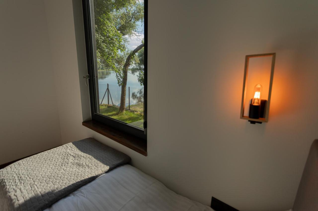 Wez Tu Przystan Villa Pomiechówek Exteriör bild